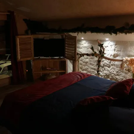 Boutique Cottage - Sauna And Jacuzzi - El Clandestino Érezée Esterno foto