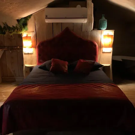 Boutique Cottage - Sauna And Jacuzzi - El Clandestino Érezée Esterno foto